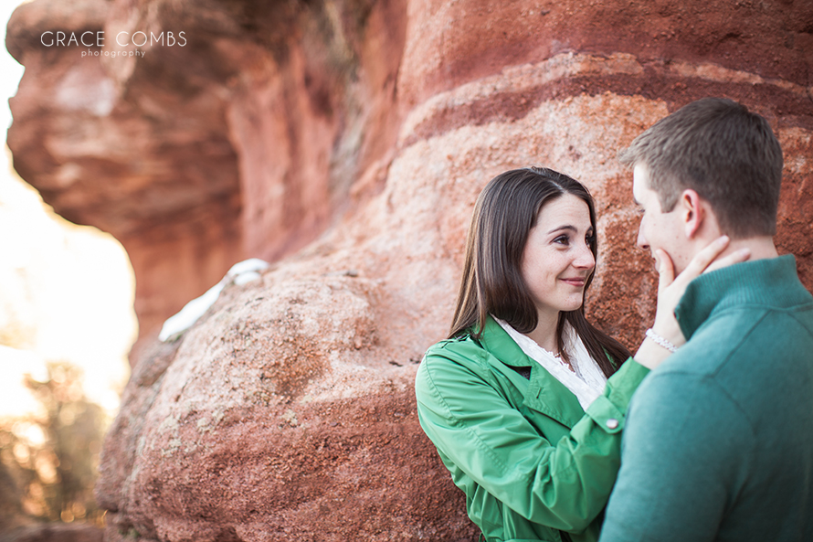 Garden-of-the-gods-engagement-photography-7