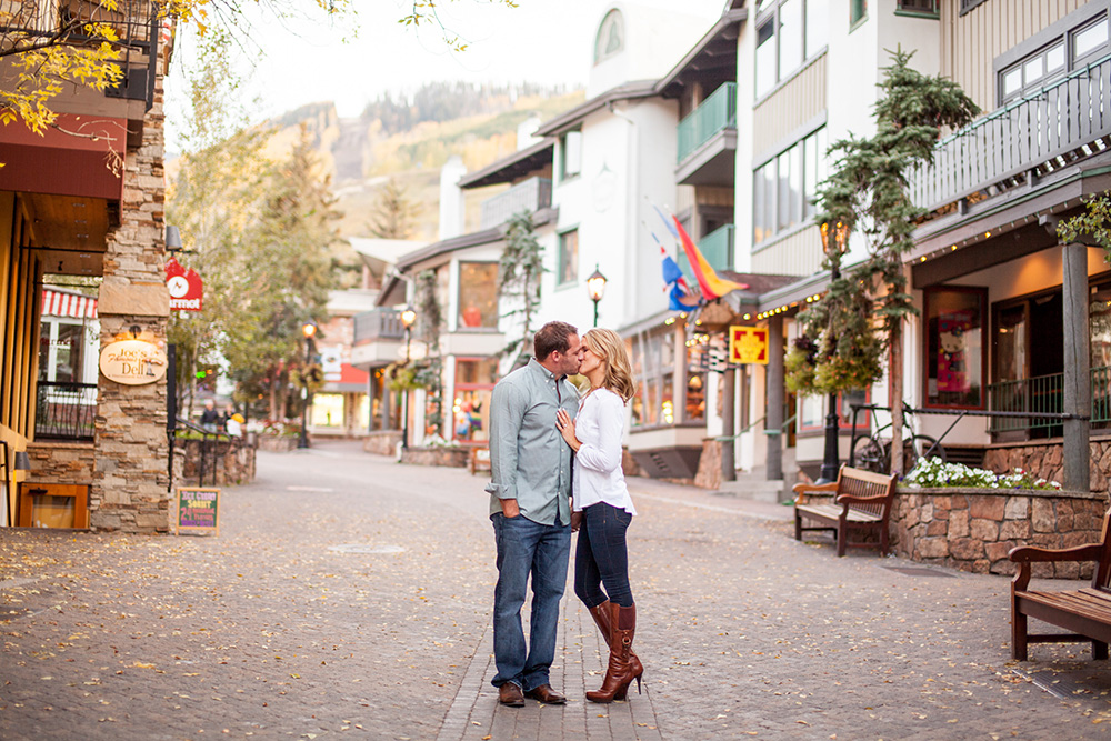 Anna & Tom – Vail Engagement Session